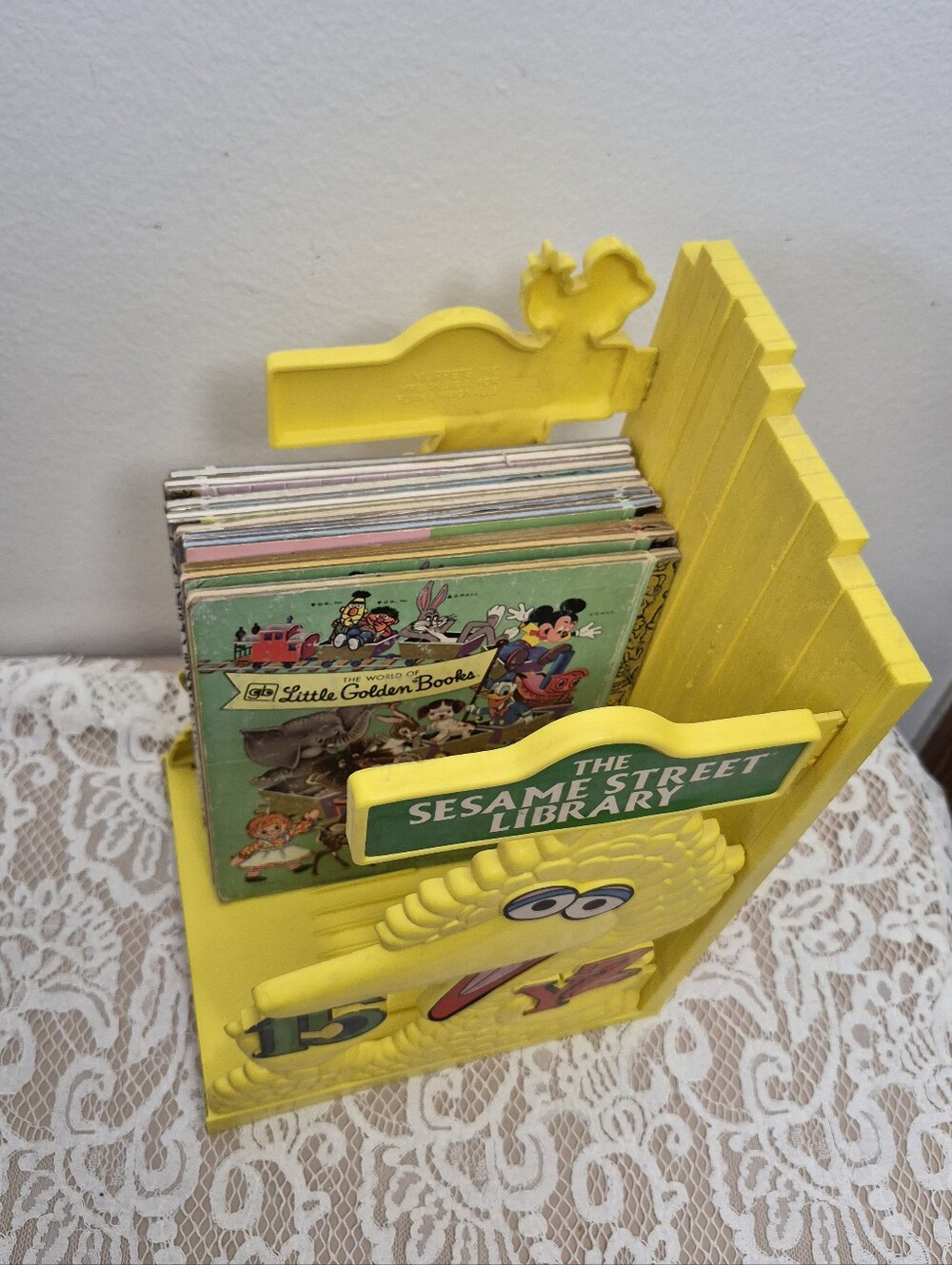 Big Bird Book Rack - Picture 6 of 11